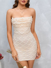 Robe mini bustier ensoleillée